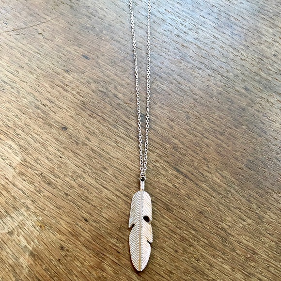LAST ONE Silver feather statement necklace NWT - Picture 2 of 4